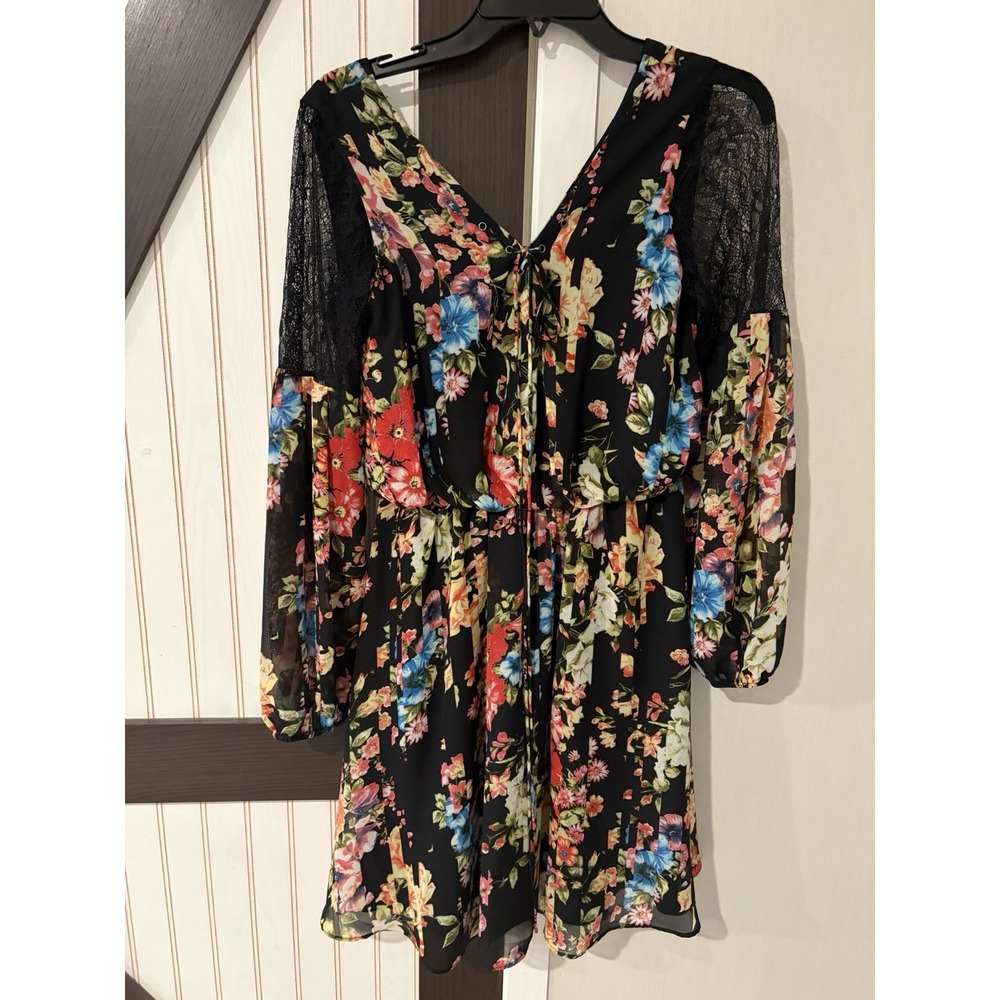 Betsey Johnson Blouson Dress Black Floral Long Sleeve Lace Knee Length Size 2